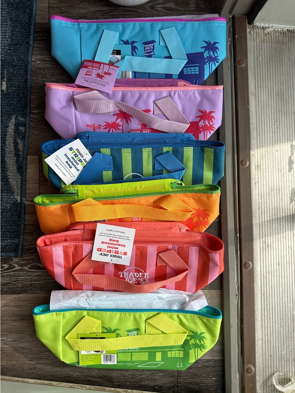 Trader Joe’s Limited-Release Mini Insulated Bag Spring 2026